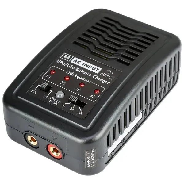 nimrod-tactical-ladegeraet-e4-lipo-balance-charger-ansicht-1