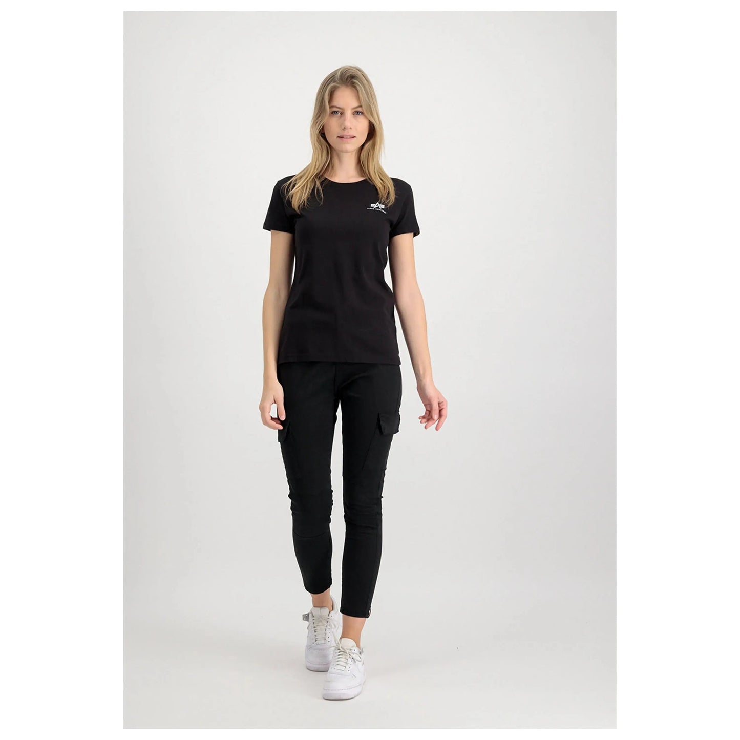 alpha-industries-hose-agent-x-schwarz-frauen-ansicht-4