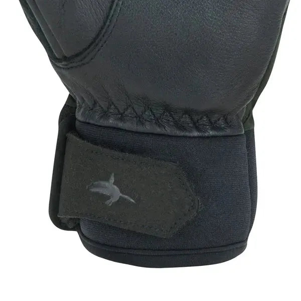 sealskinz-jagdhandschuhe-fordham-oliv-schwarz-ansicht-3