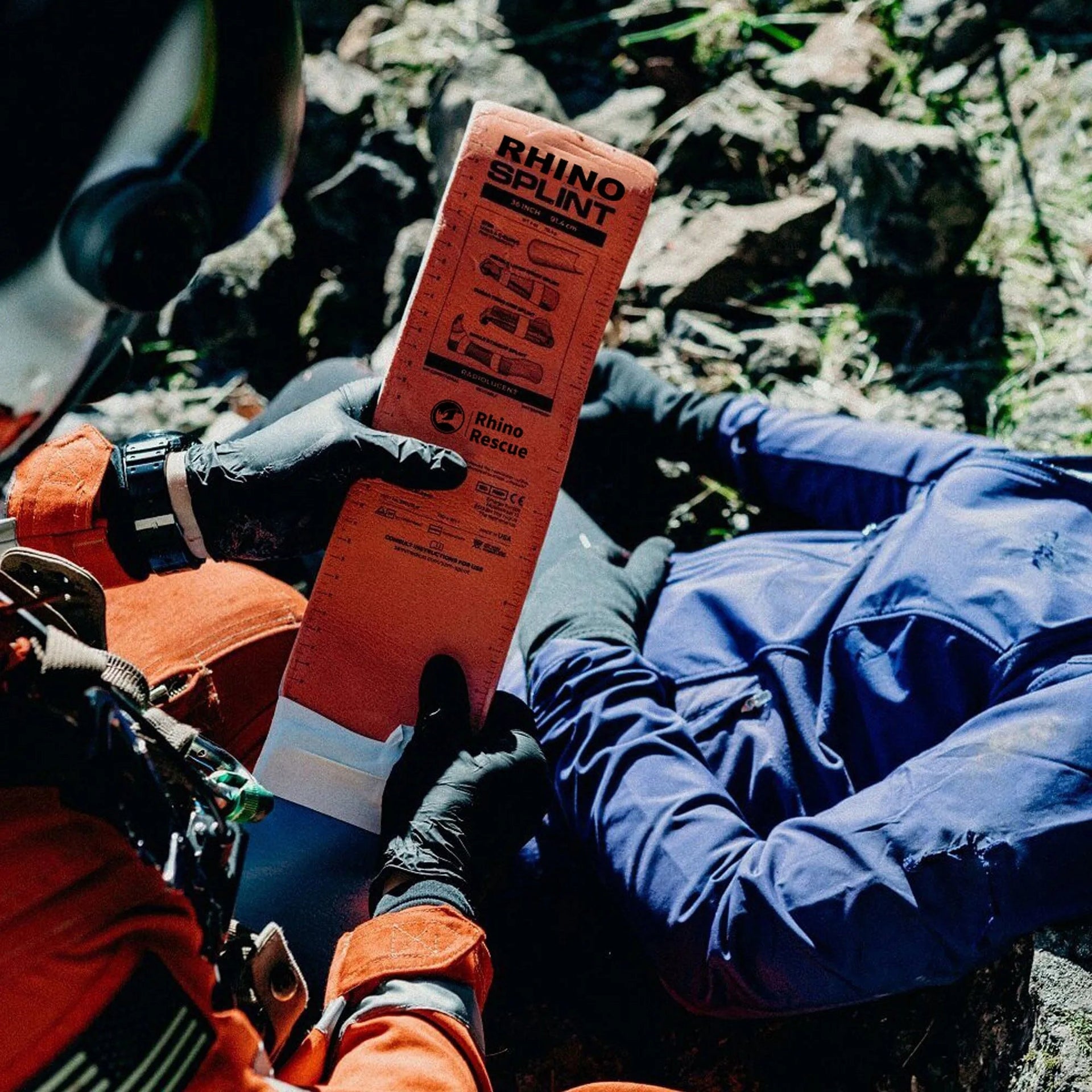 rhino-rescue-splint-universalschiene-9-inch-oliv-ansicht-3