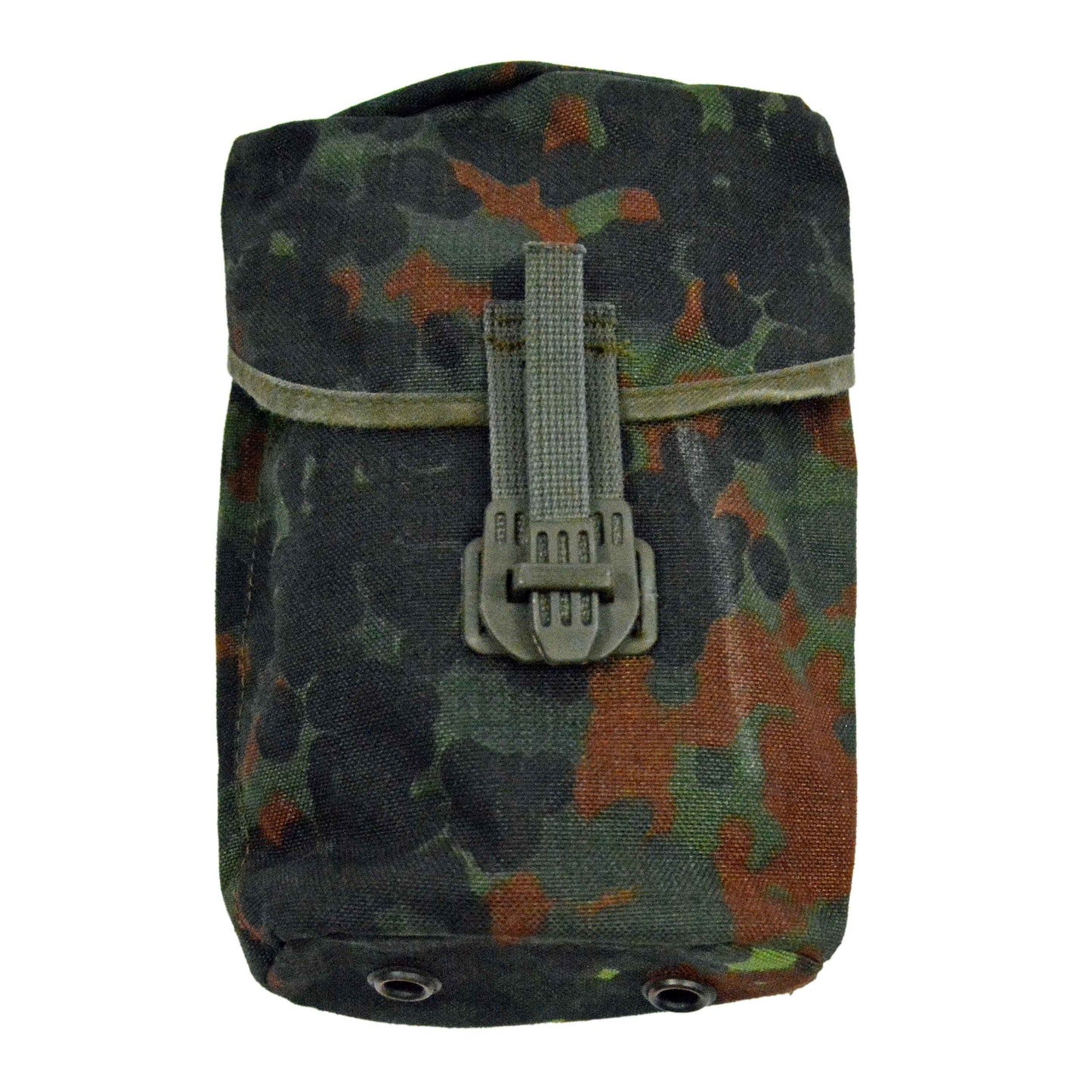 bundeswehr-original-feldflaschentasche-flecktarn-gebraucht-ansicht-1