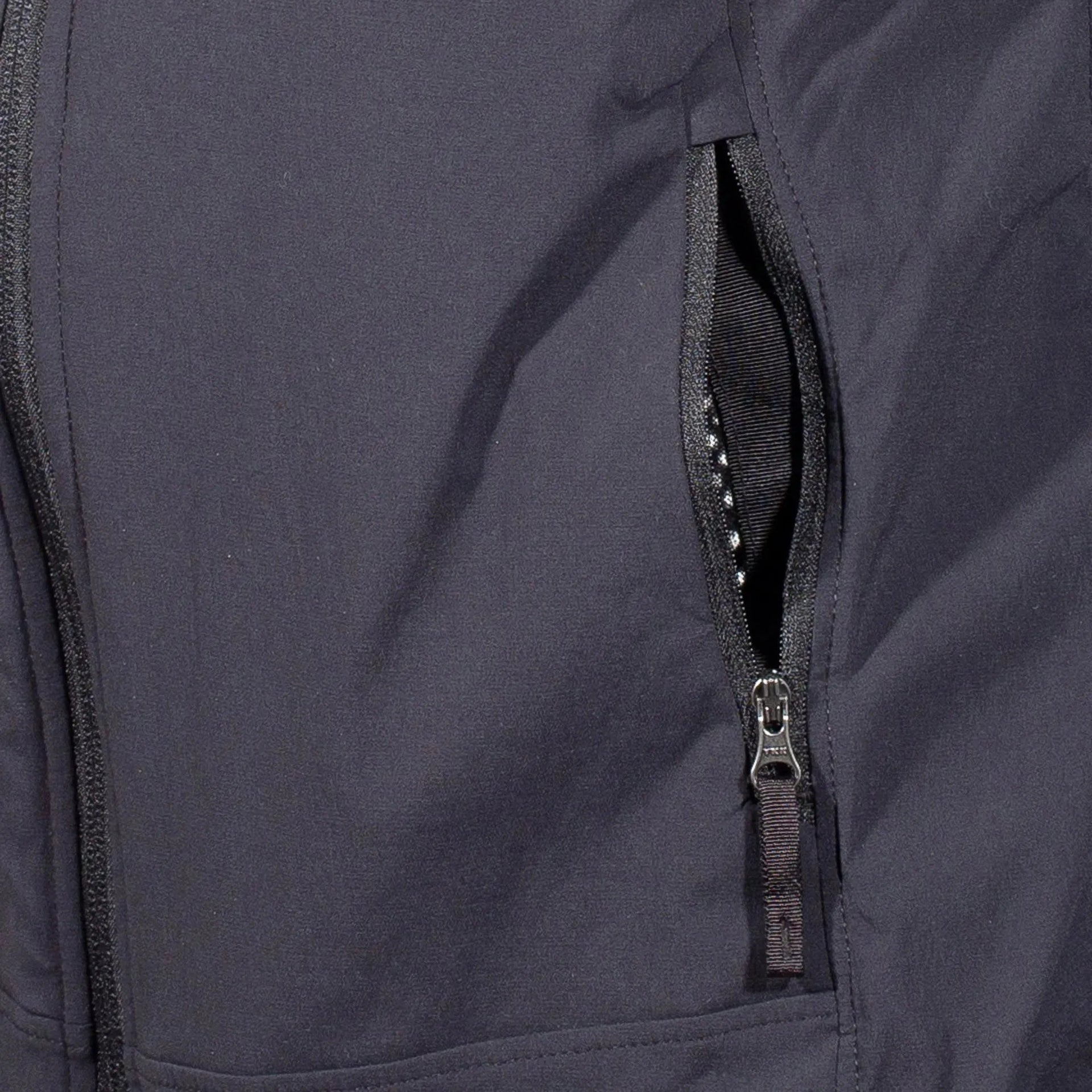 tatonka-softshelljacke-lajus-hooded-jacket-dark-black-frauen-ansicht-4