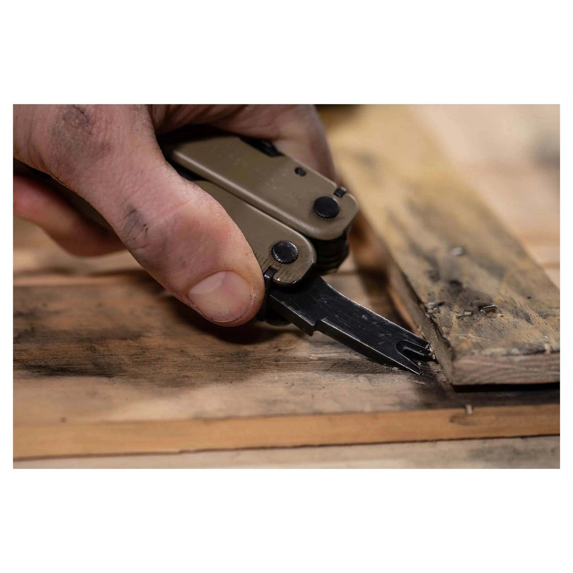 leatherman-multitool-super-tool-300m-ansicht-7