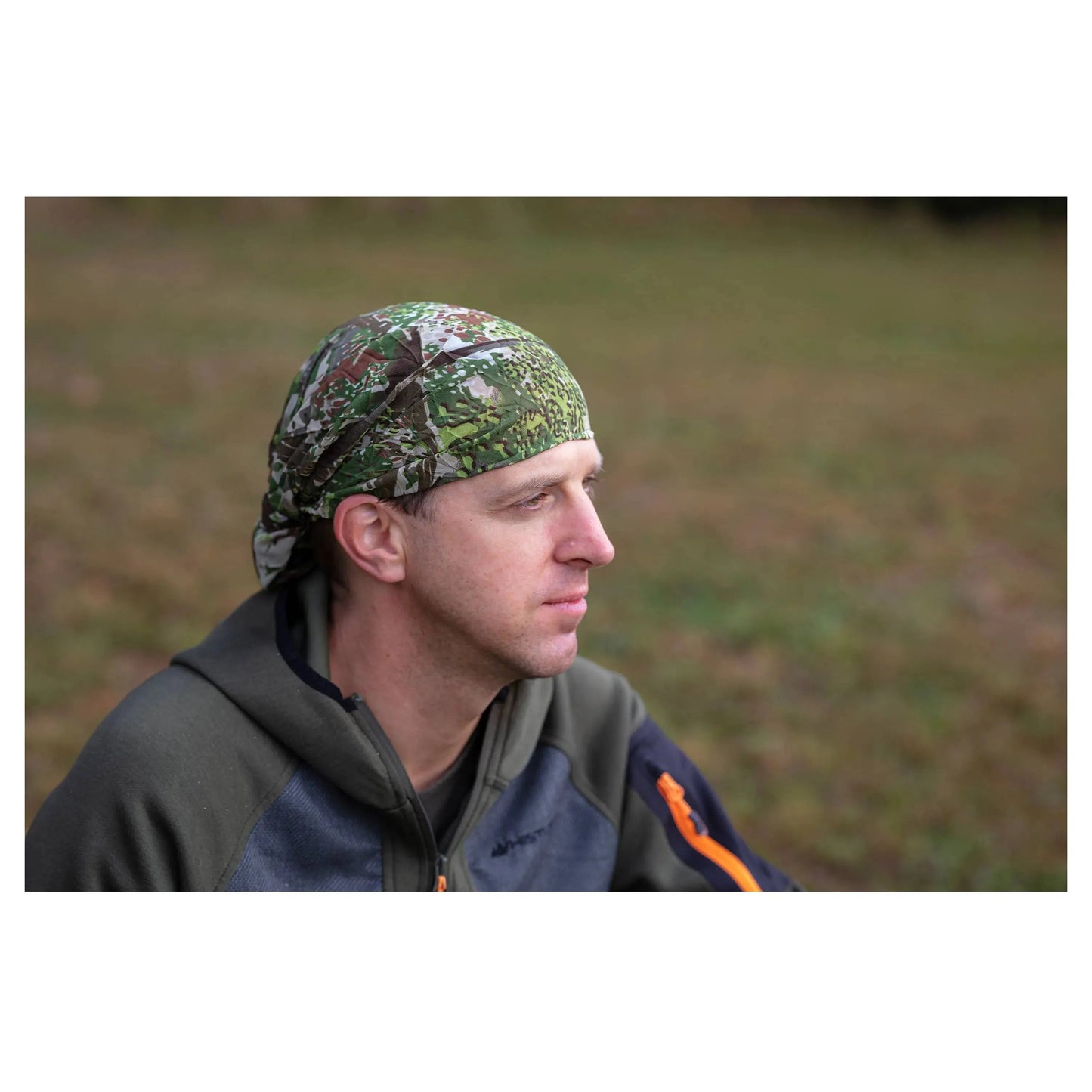 ghosthood-tarnzubehoer-schlauchschal-tube-scarf-ansicht-3