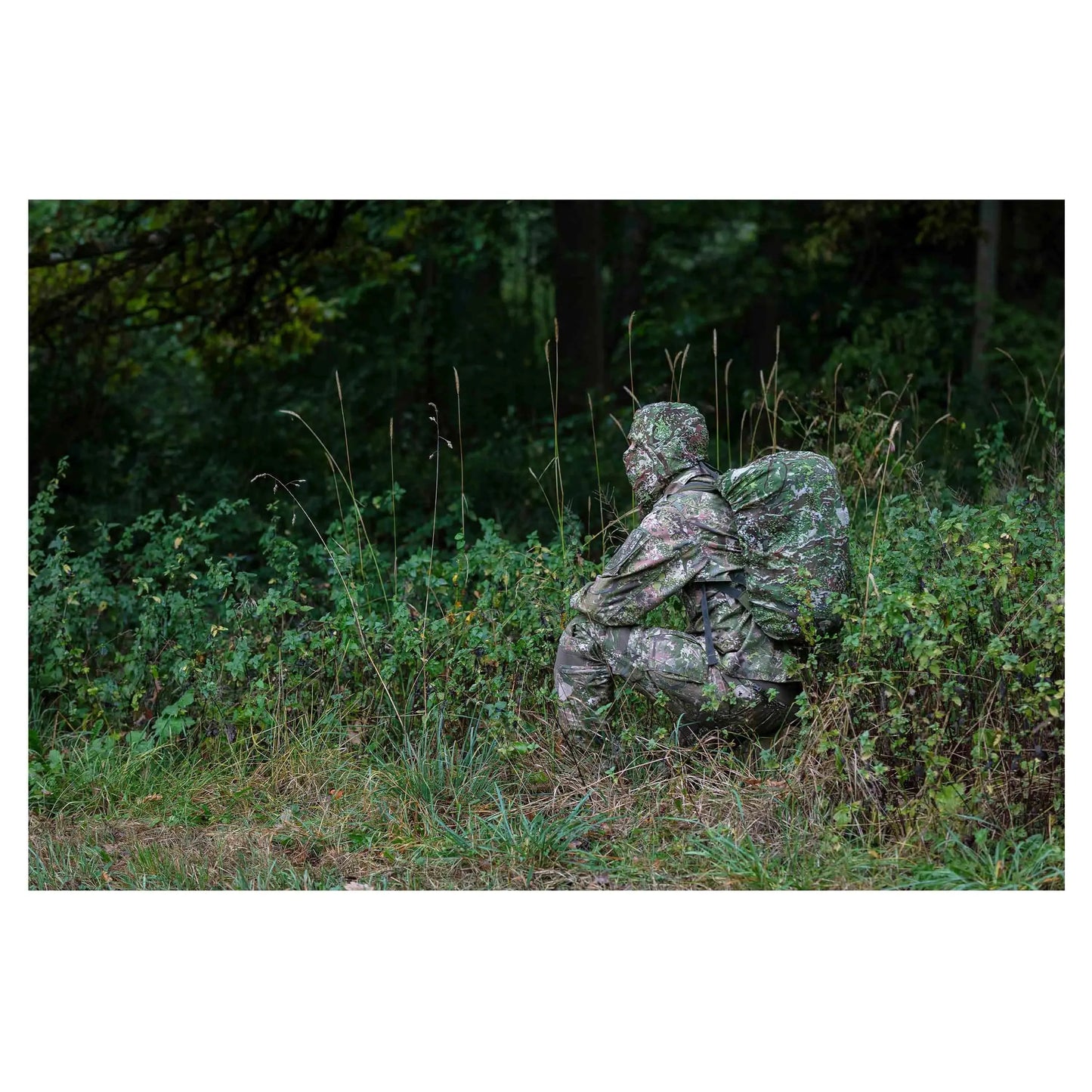 ghosthood-tarnzubehoer-backpack-cover-concamo-green-ansicht-5