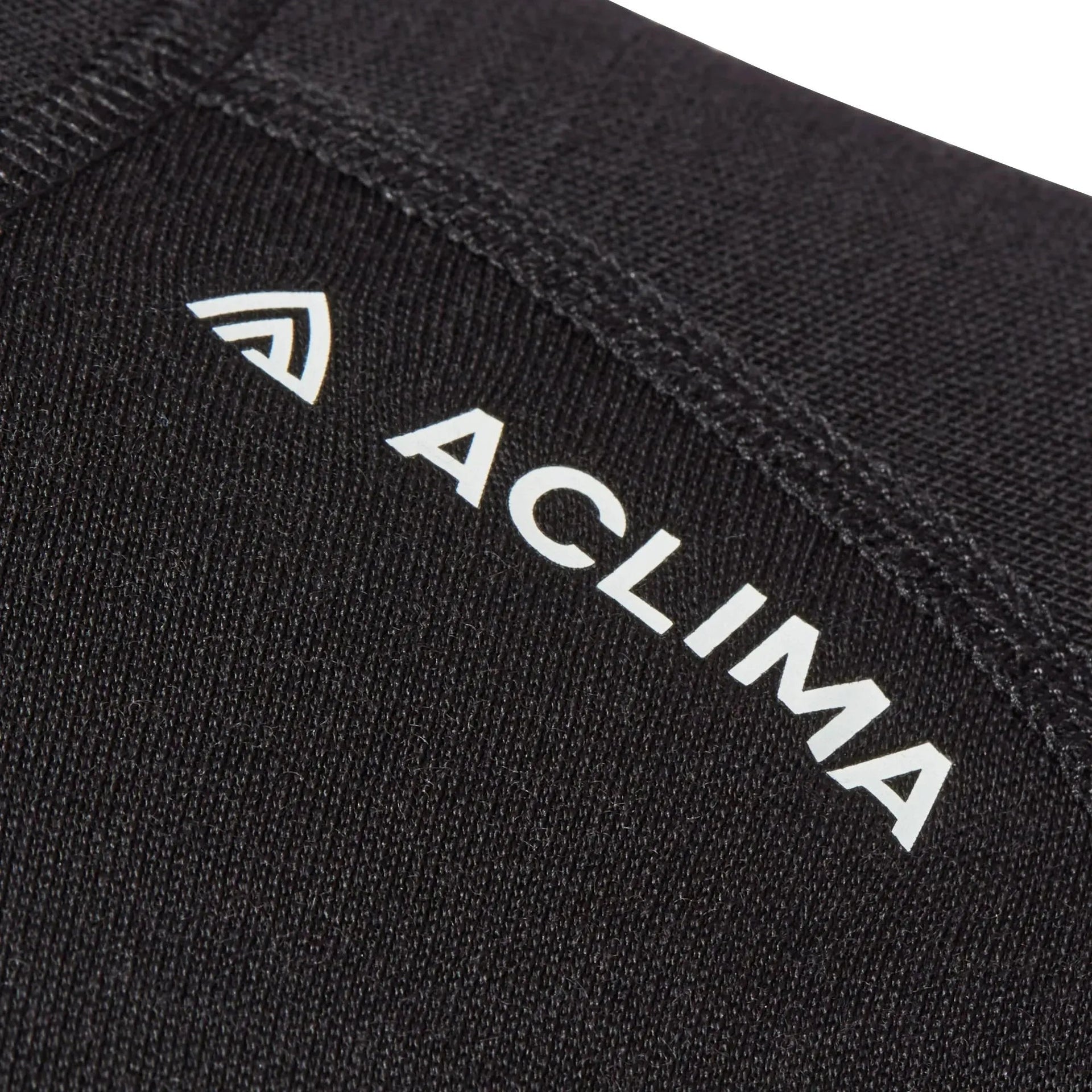 aclima-pullover-warmwool-crew-neck-jet-black-frauen-ansicht-4