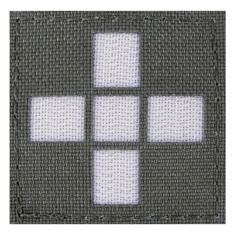 zentauron-patch-rot-kreuz-bw-gross-ansicht-1