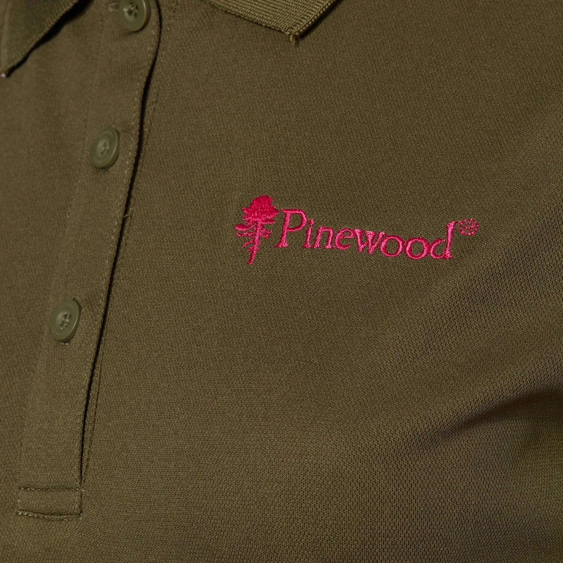 pinewood-poloshirt-ramsey-gruen-frauen-ansicht-4