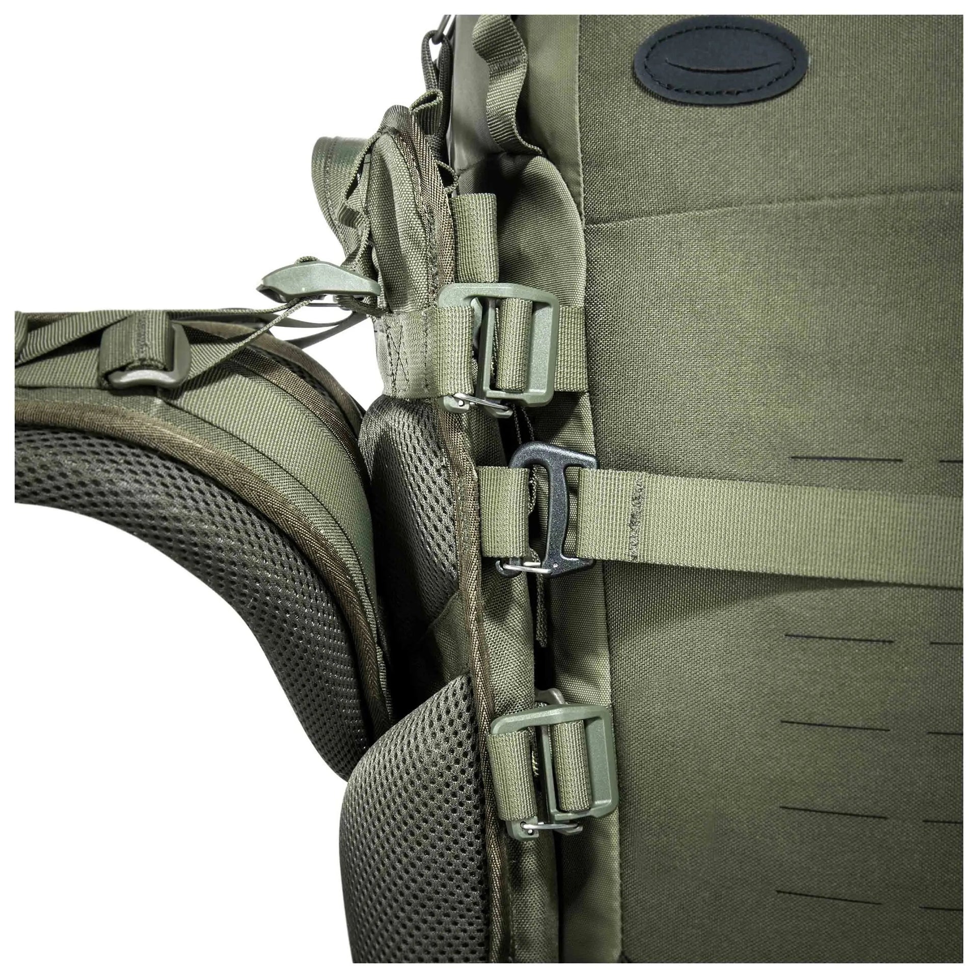 tasmanian-tiger-base-carrier-pack-ansicht-7