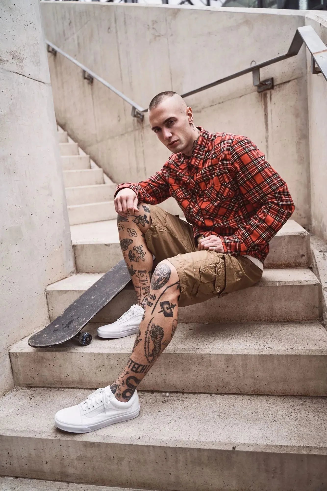 brandit-hemd-check-shirt-schwarz-grau-ansicht-16