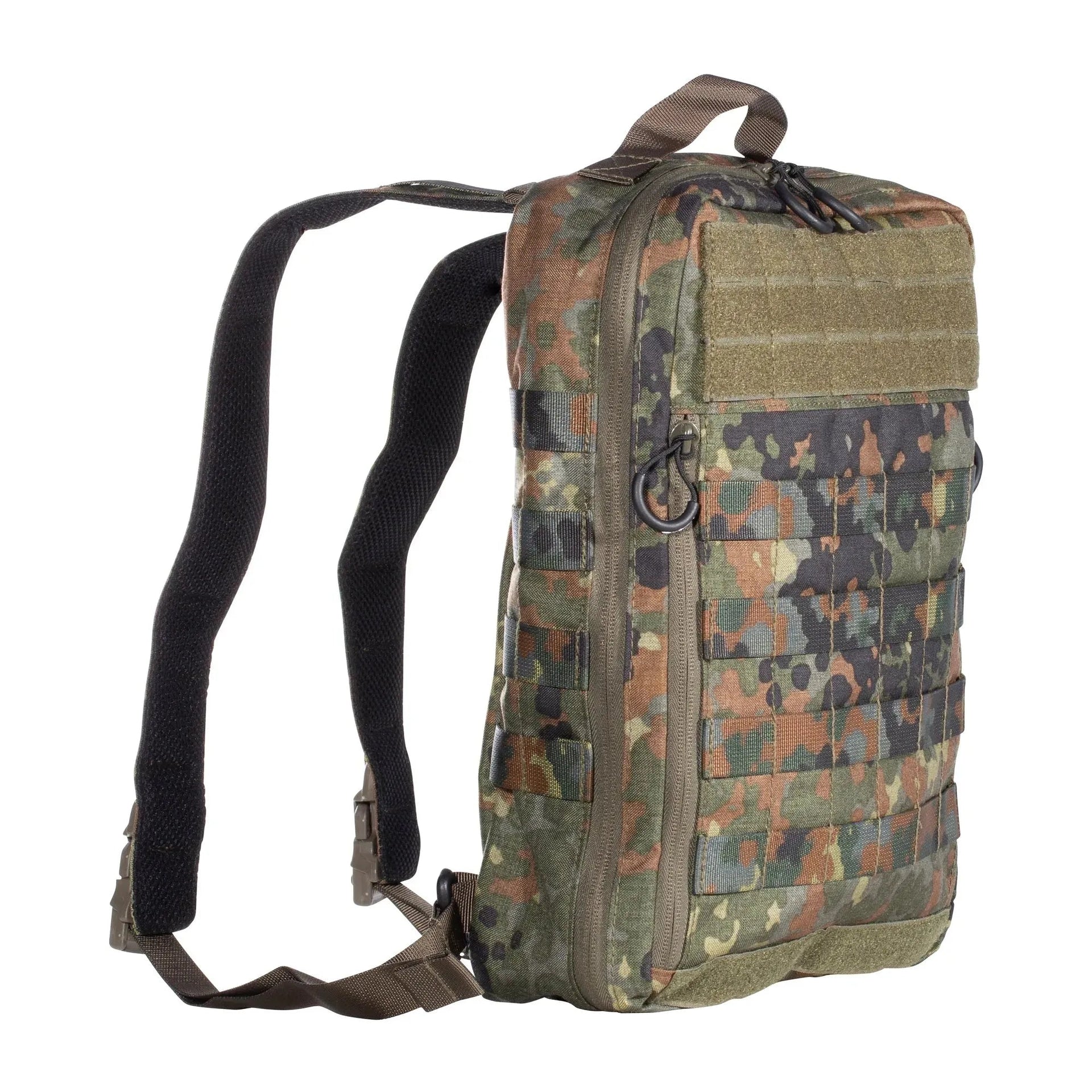 zentauron-rucksack-clip-on-medic-pack-flecktarn-ansicht-1