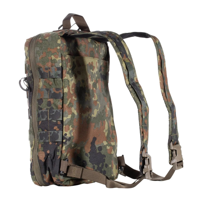 zentauron-rucksack-clip-on-medic-pack-flecktarn-ansicht-2