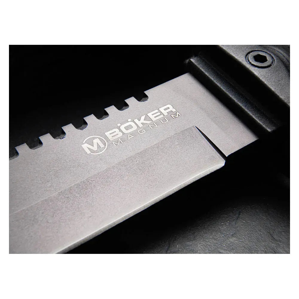 magnum-messer-magnum-messer-john-jay-survival-knife-schwarz-ansicht-4