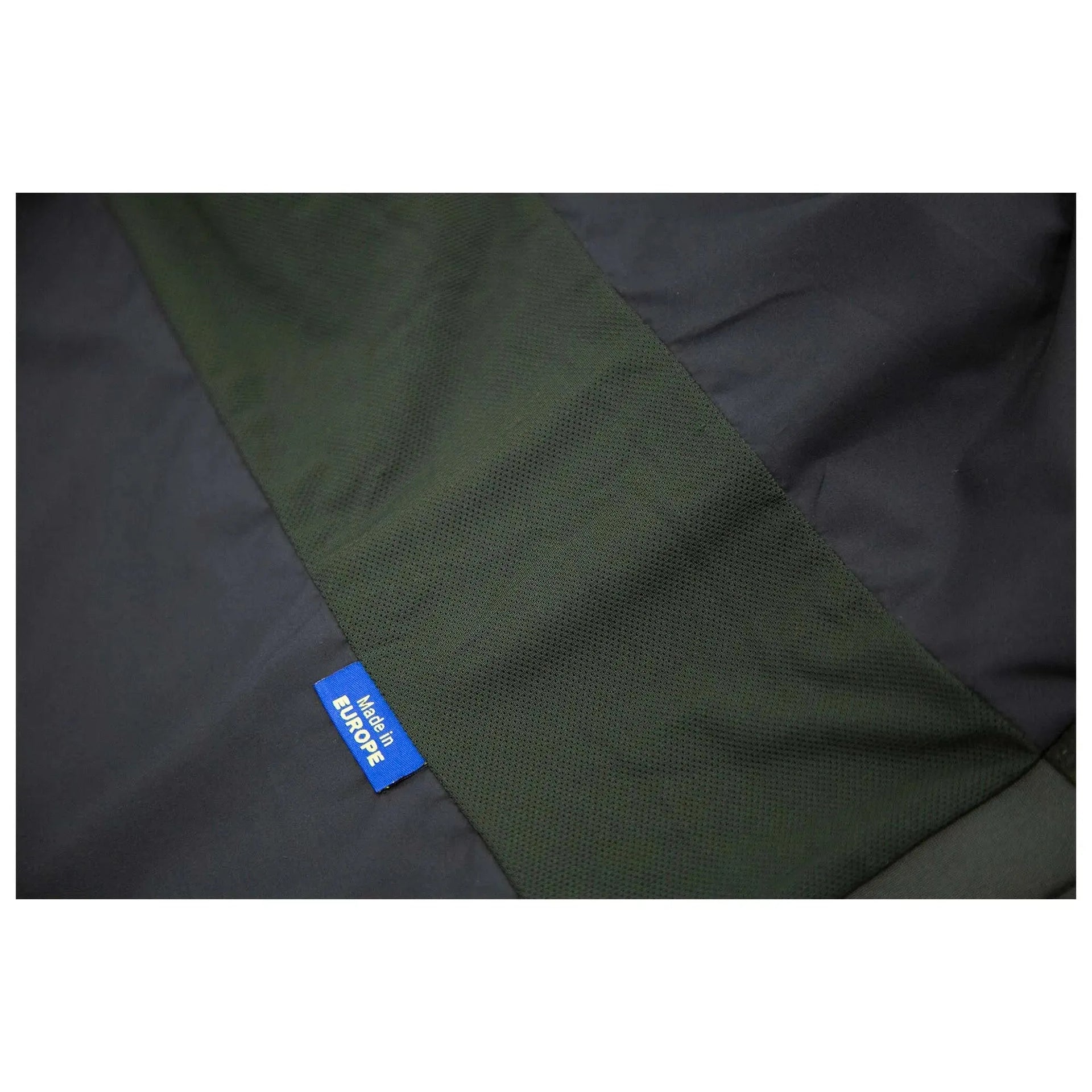 carinthia-weste-tllg-2-0-vest-ansicht-7