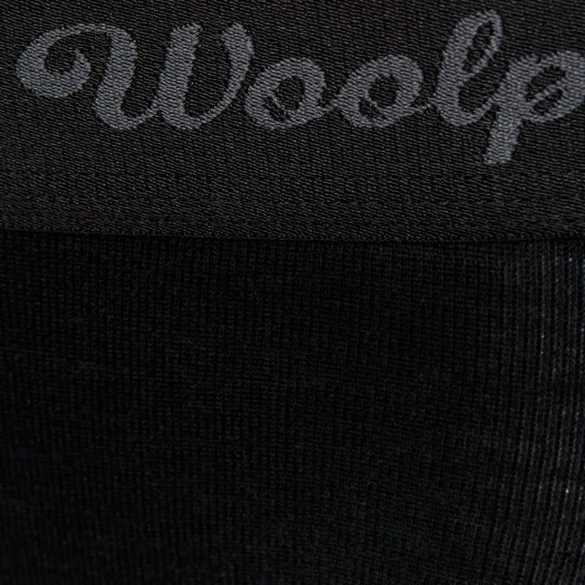 woolpower-unterhose-hipsters-lite-schwarz-frauen-ansicht-4