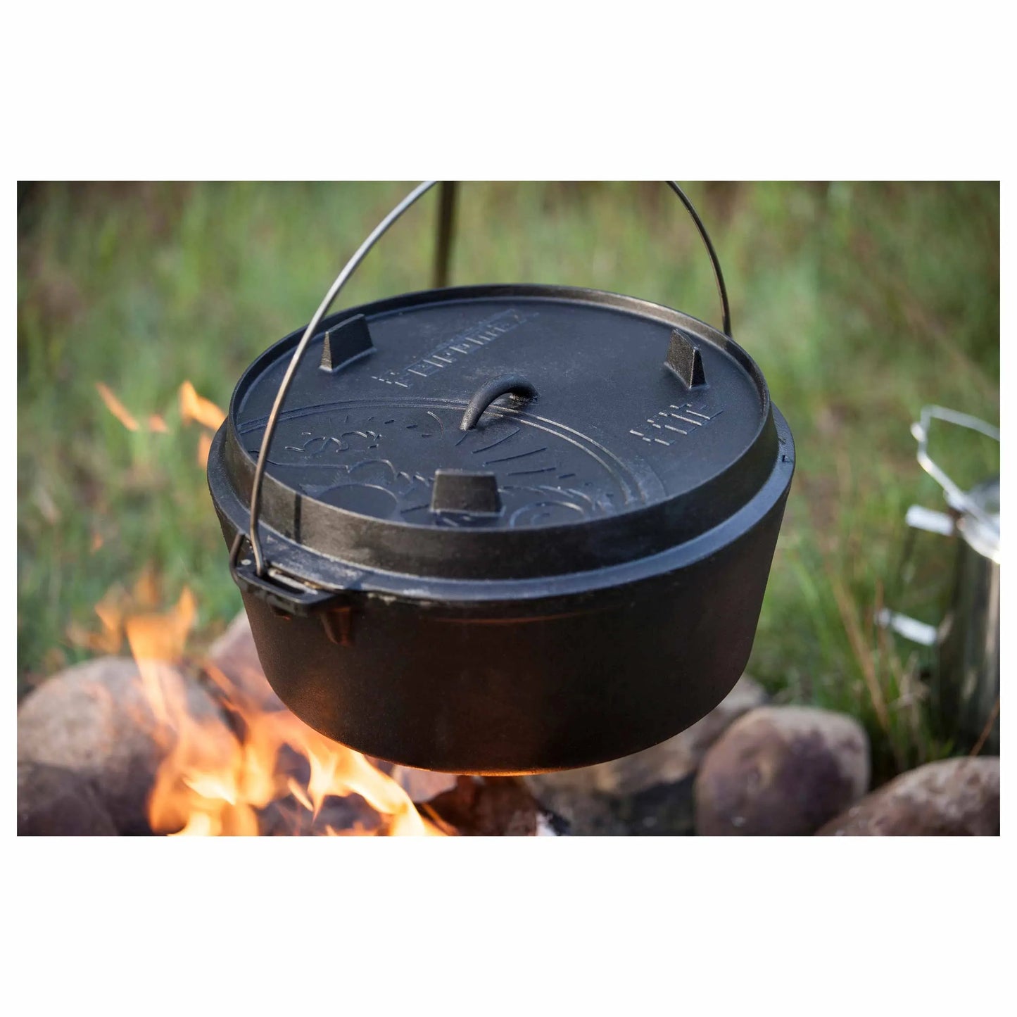 petromax-feuertopf-ft12-ohne-fuesse-schwarz-ansicht-3