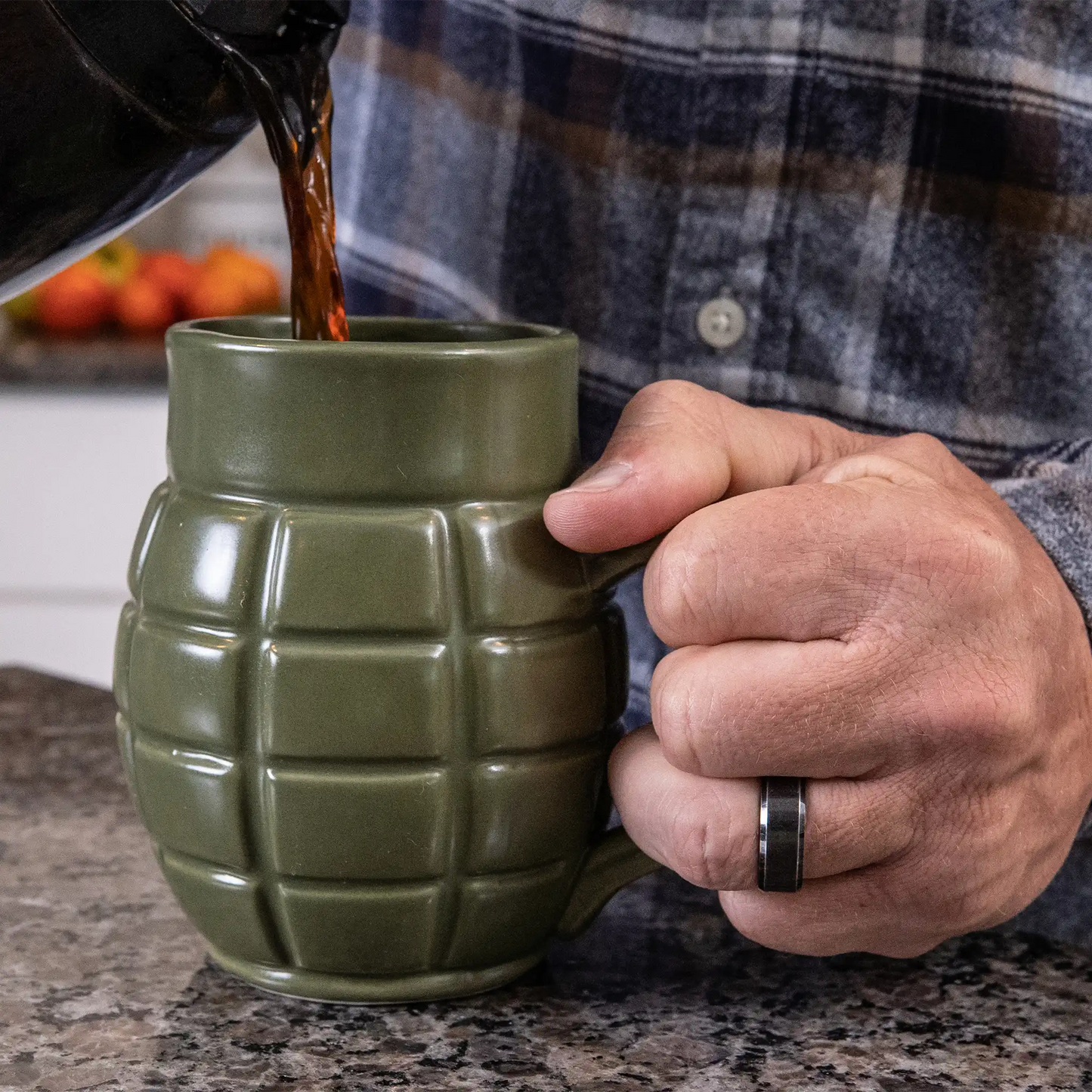 Tasse Grenade Coffee Mug oliv
