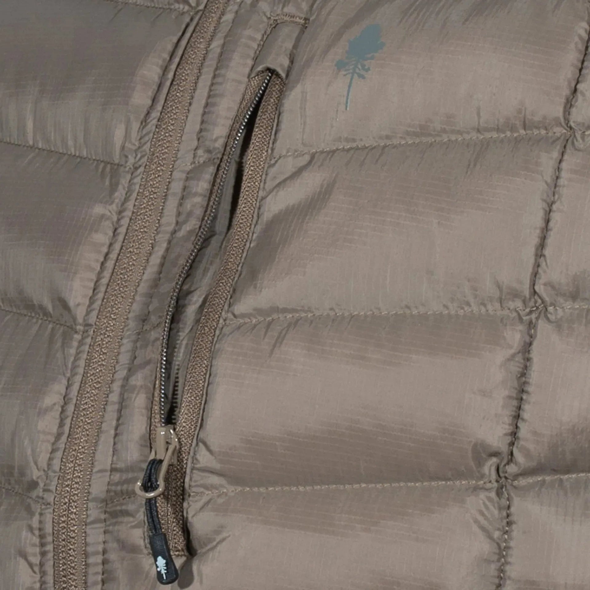 pinewood-weste-abisko-insulation-ansicht-4