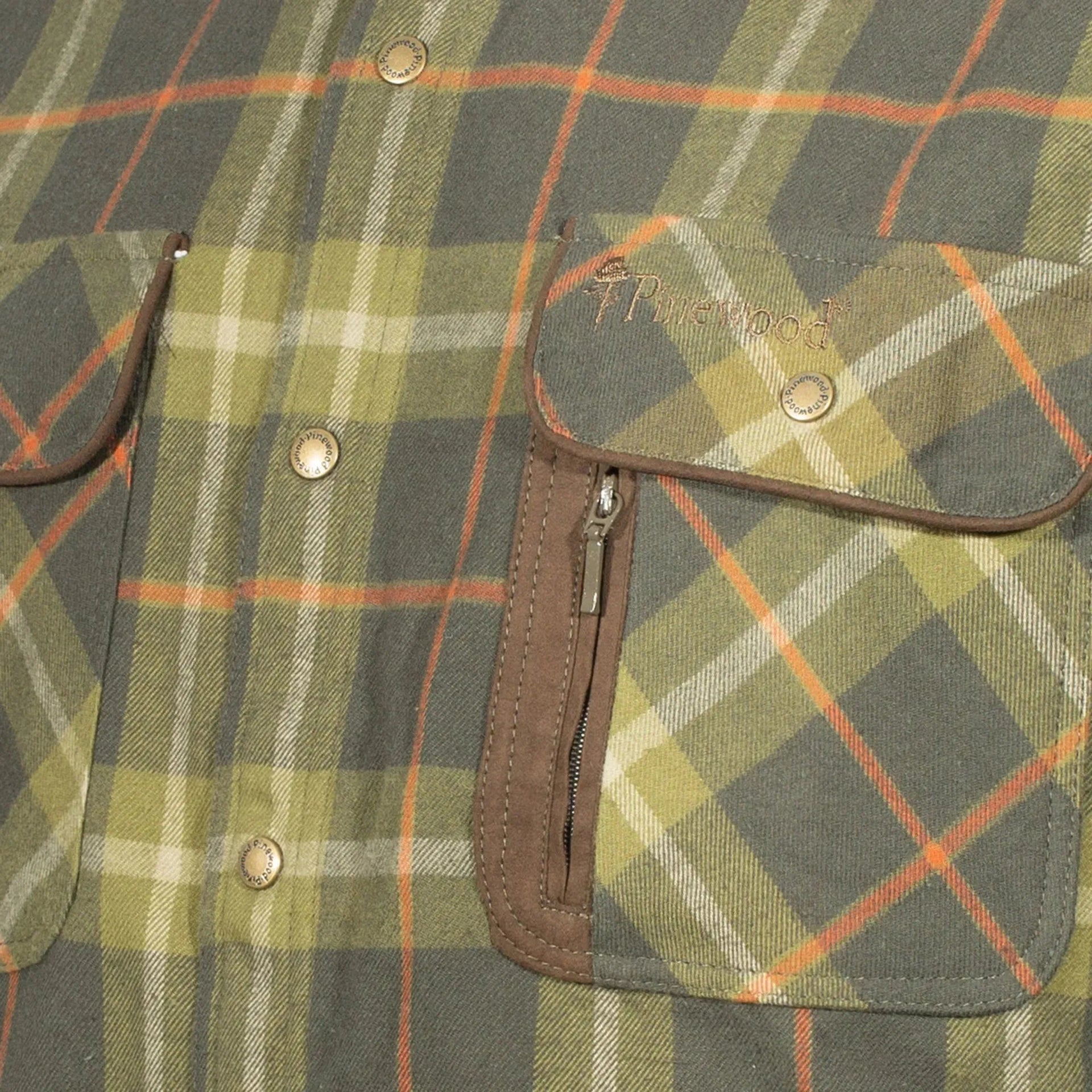 pinewood-hemd-cornwall-oliv-terracotta-ansicht-4