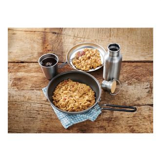 Deftiger Reiseintopf mit Rindfleisch