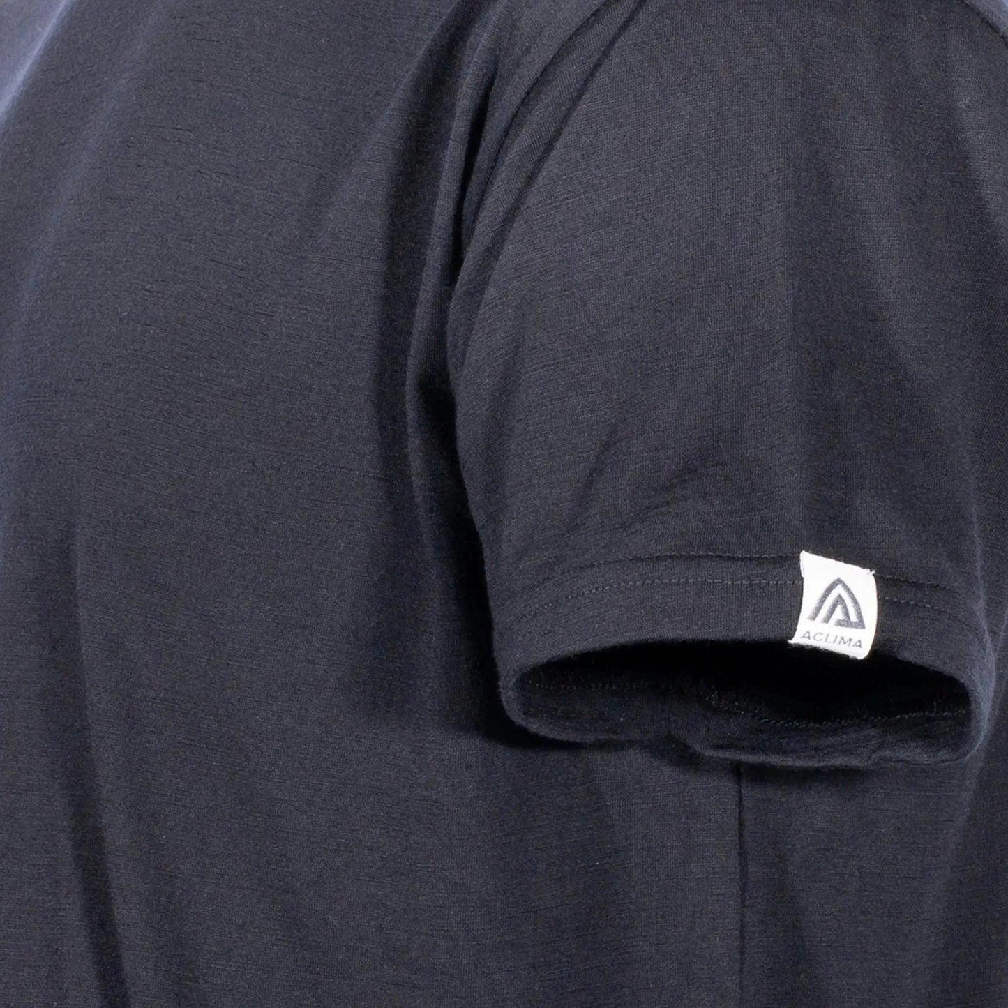 aclima-t-shirt-lightwool-classic-tee-ansicht-4