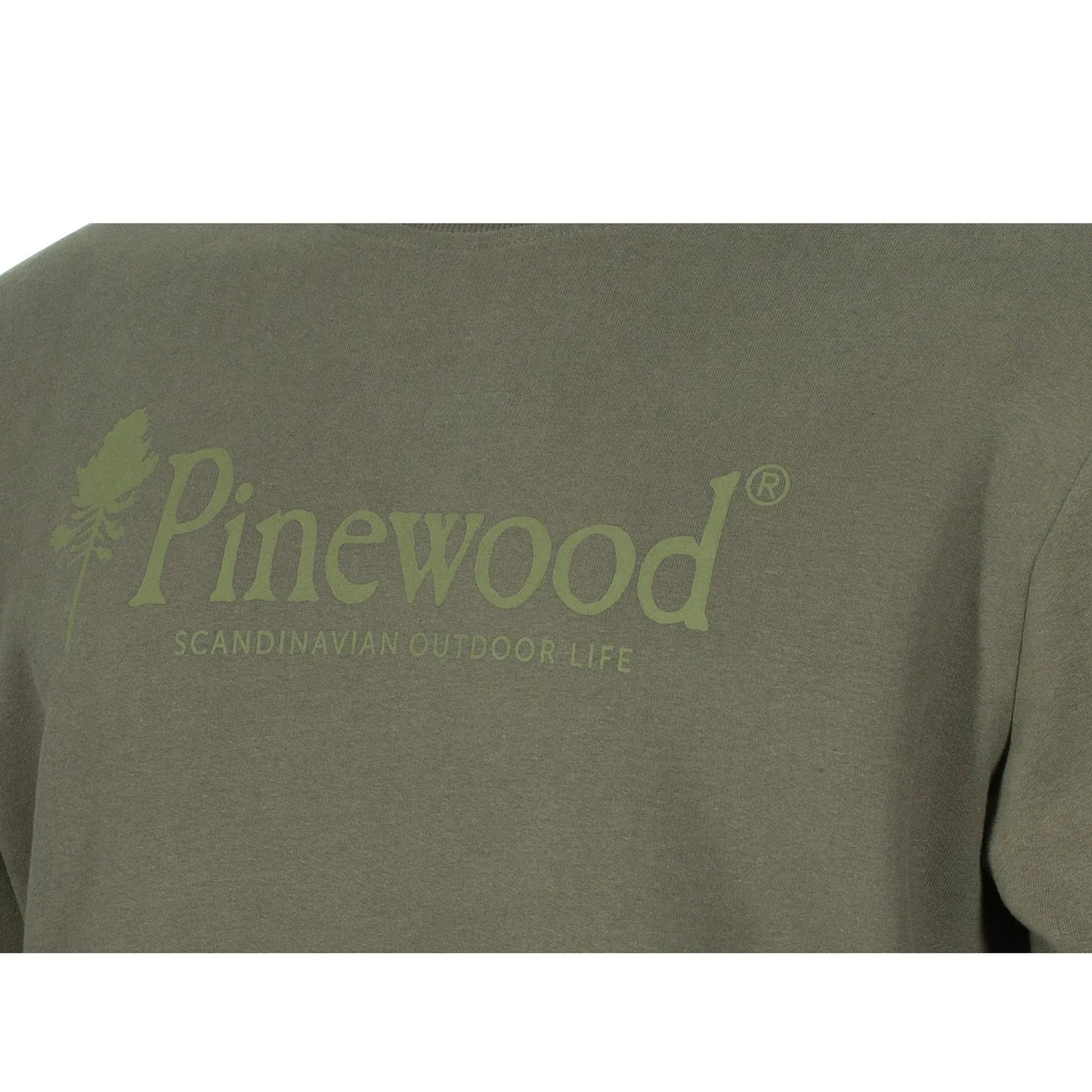 pinewood-sweater-sunnaryd-gruen-ansicht-4