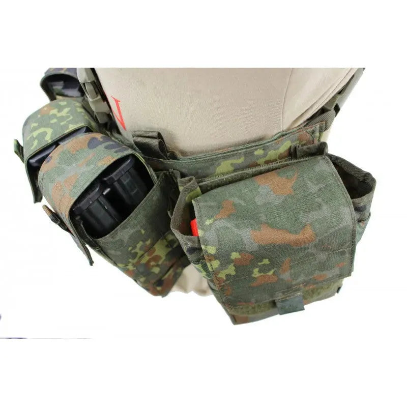 zentauron-chest-rig-nonmodular-split-front-flecktarn-ansicht-7